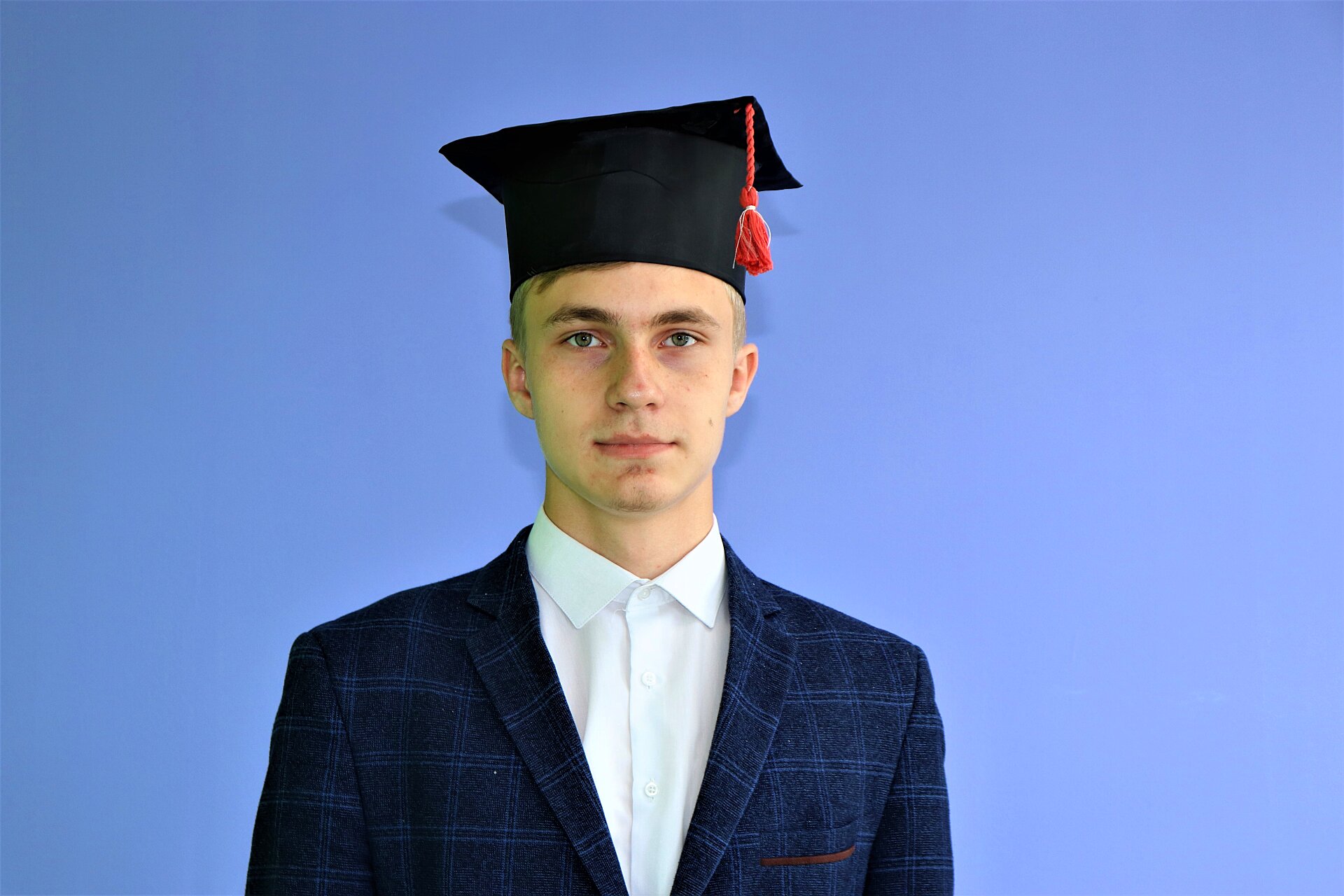 Александр Шаров
